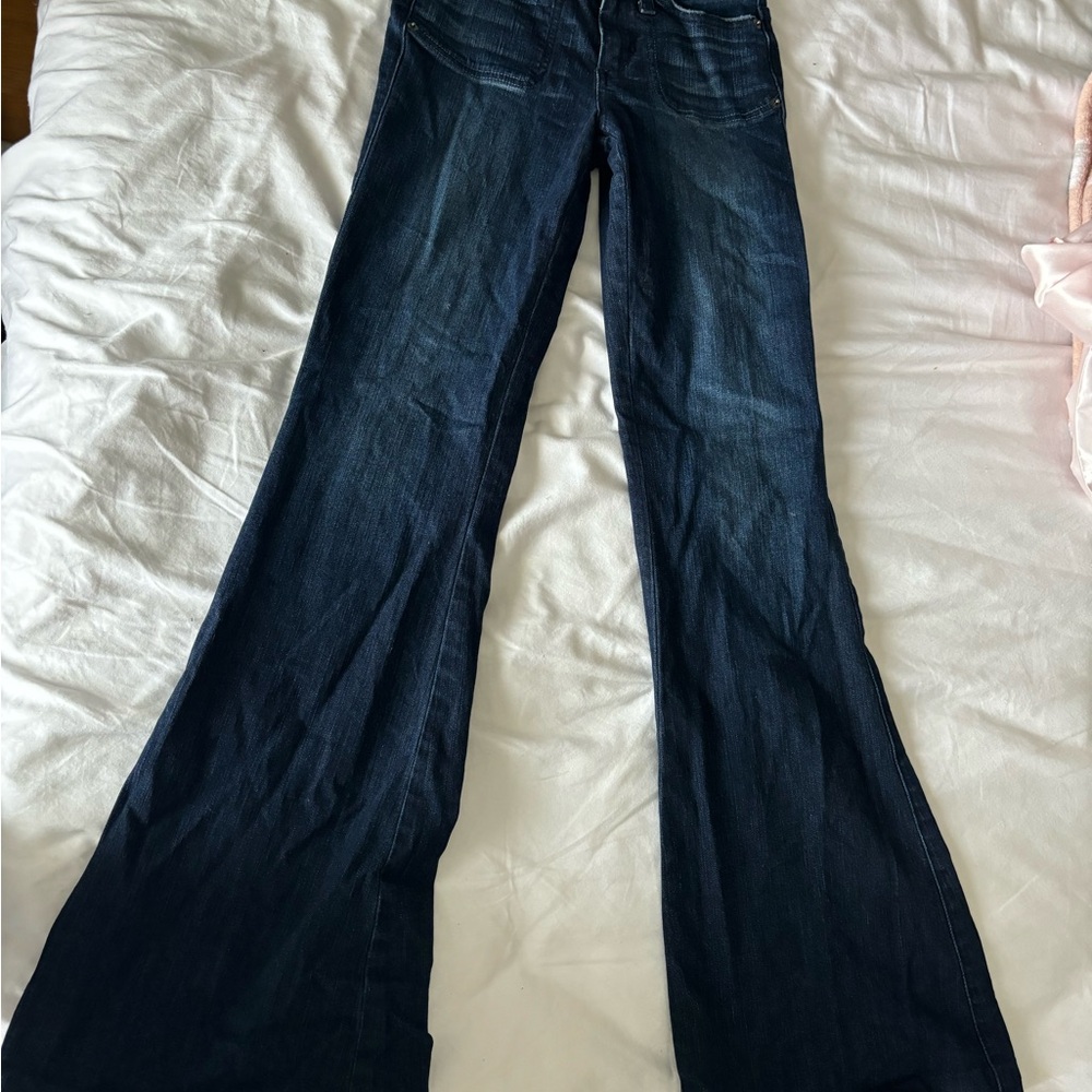 Women's Dark Blue Jeans
